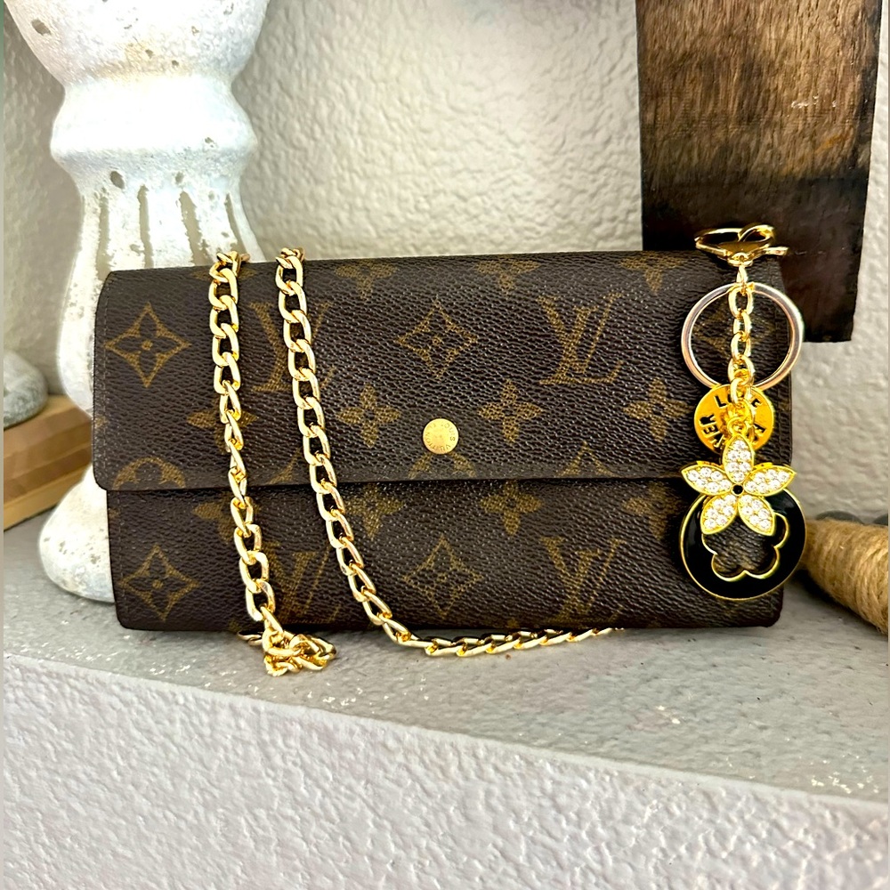 Louis Vuitton Monogram Portefeiulle Sarah Long Bifold Wallet converted Crossbody